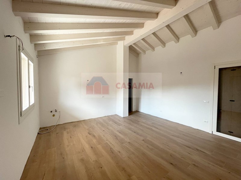 Quadrilocale in Vendita a Portobuffolè, 235'000€, 100 m²