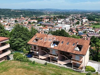 Trilocale in Vendita a Cuorgnè, 47'000€, 58 m²