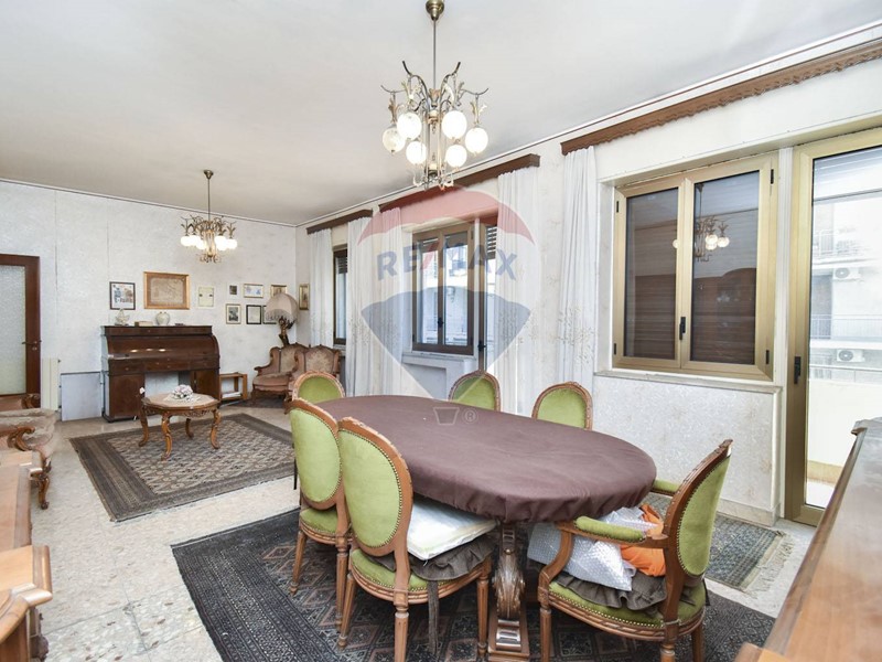 Appartamento in Vendita a Catania, 235'000&euro;, 120 m²
