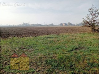 Terreno agricolo in Vendita a Ferrara, 75'000&euro;, 26050 m²