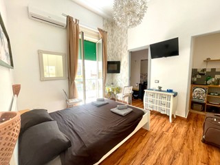 Quadrilocale in Vendita a Palermo, 275'000€, 130 m²