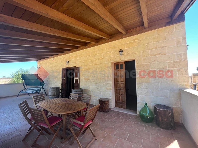 Villa in Vendita a Sava, 219'000€, 150 m²