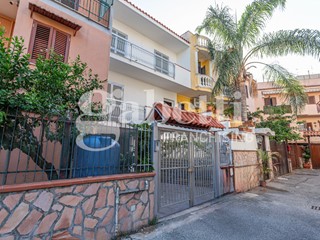 Villetta a schiera in Vendita a Villaricca, 255'000€, 110 m²