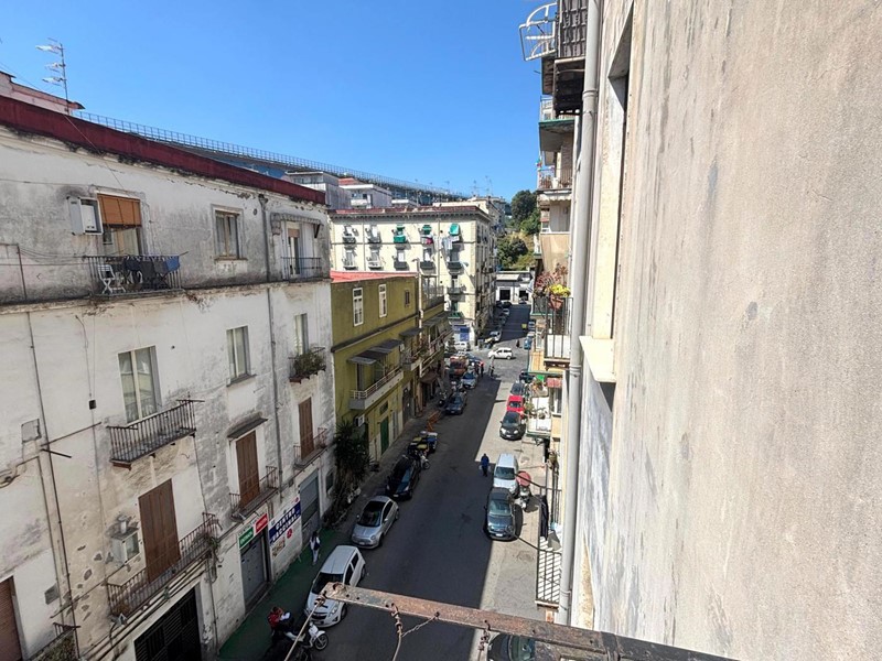 Bilocale in Vendita a Napoli, 125'000€, 60 m²