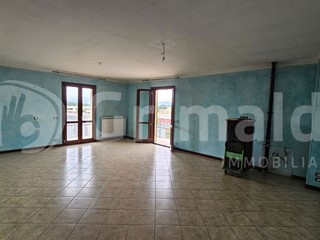 Appartamento in Vendita a Assisi, 127'000€, 140 m²