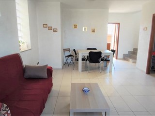 Villetta a schiera in Vendita a Ceranova, 240'000€, 200 m²
