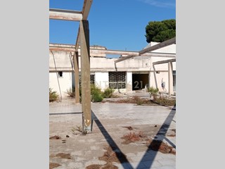 Immobile commerciale in Vendita a Siracusa, 280'000&euro;, 440 m²