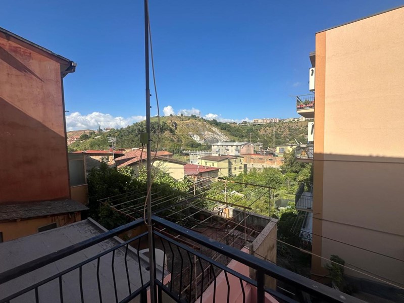 Trilocale in Vendita a Catanzaro, 45'000&euro;, 80 m²
