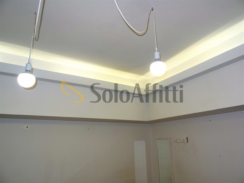 Capannone in Affitto a Senigallia, 700€, 38 m²
