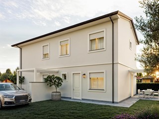 Villa bifamiliare in Vendita a Camaiore, 395'000&euro;, 96 m²