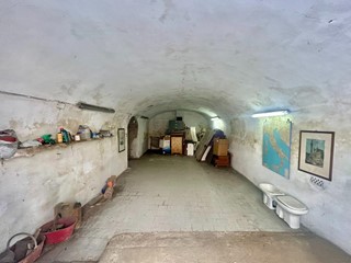 Box in Vendita a Siena, 120'000€, 45 m²