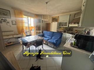 Trilocale in Vendita a Livorno, 135'000€, 55 m², arredato