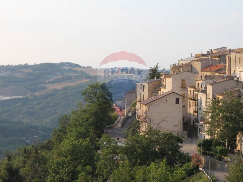 Casa Semi Indipendente in Vendita a Palombaro, 35'000€, 92 m², con Box