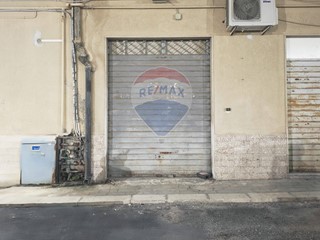 Box in Vendita a Siracusa, 24'000€, 45 m²