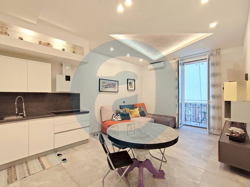 Trilocale in Vendita a Bari, 185'000€, 84 m²