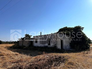 Villa in Vendita a Alezio, 295'000€, 200 m²