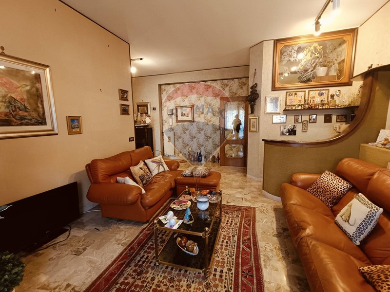 Appartamento in Vendita a Lanciano, 195'000€, 195 m²