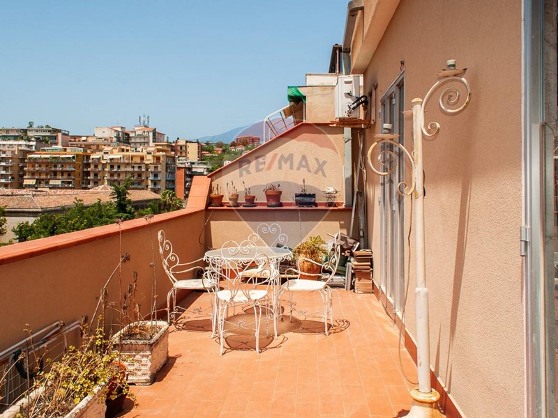 Quadrilocale in Vendita a Catania, 230'000&euro;, 114 m²