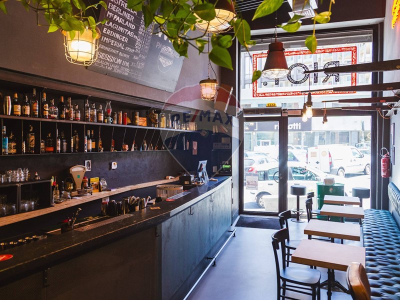 Immobile commerciale in Vendita a Catania, 55'000&euro;, 105 m²