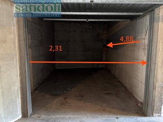 Box in Affitto a Vercelli, 10 m²