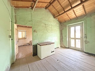 Casa Indipendente in Vendita a Sanluri, 115'000€, 180 m²