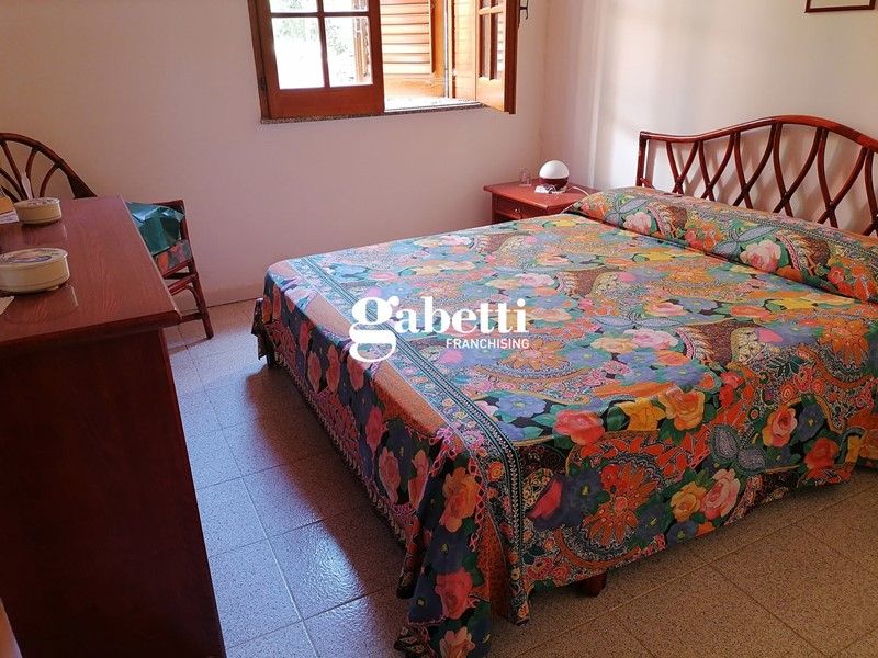 Quadrilocale in Vendita a Caronia, 139'000€, 120 m²