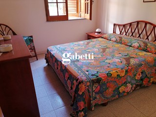 Quadrilocale in Vendita a Caronia, 139'000€, 120 m²