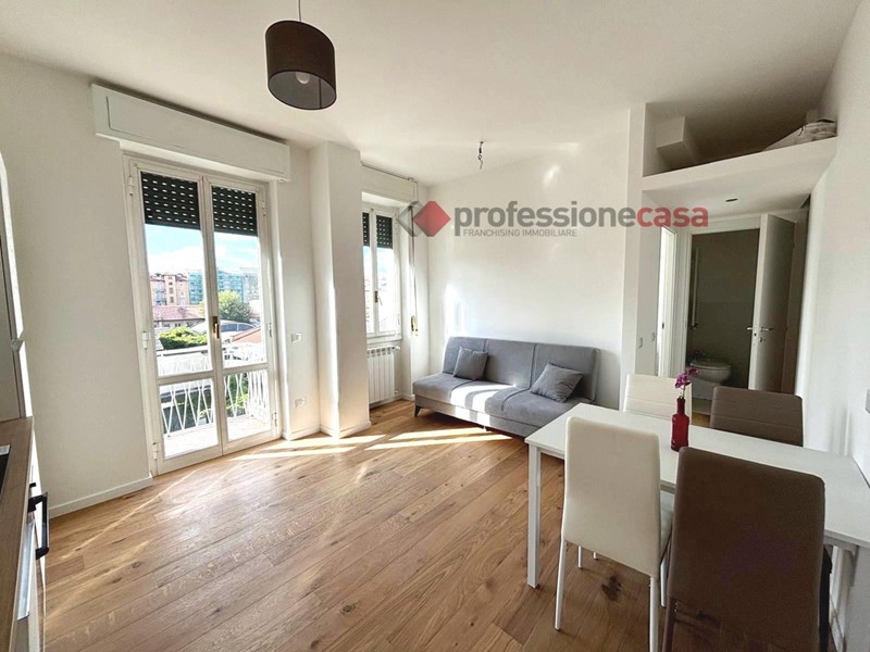 Trilocale in Vendita a Milano, 395'000€, 65 m², arredato