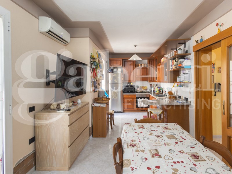 Villa bifamiliare in Vendita a Sinnai, 249'000€, 160 m²