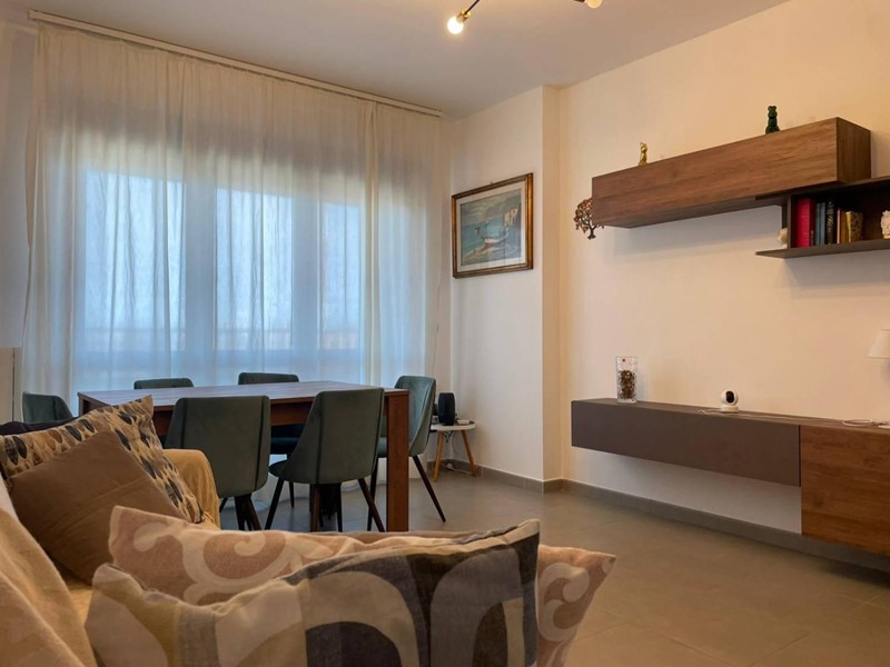 Bilocale in Affitto a Sesto San Giovanni, 1'000€, 70 m², arredato