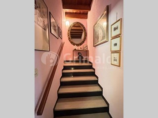 Casa Indipendente in Vendita a Cassinetta di Lugagnano, 219'000€, 188 m²