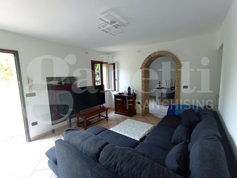 Casa Indipendente in Vendita a Cavarzere, 118'000&euro;, 125 m², arredato