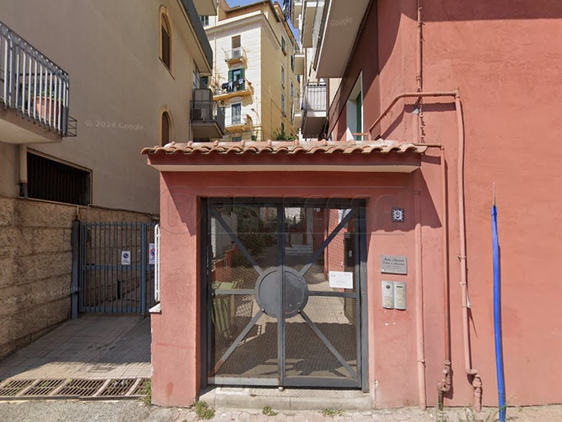 Bilocale in Vendita a Salerno, zona CENTRO, 205'000&euro;, 60 m²