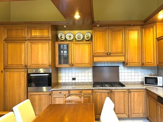 Appartamento in Vendita a Gozzano, 155'000€, 205 m², arredato, con Box