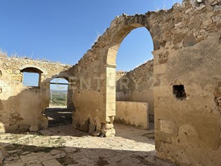 Casa Indipendente in Vendita a Licodia Eubea, 360'000€, 1300 m²