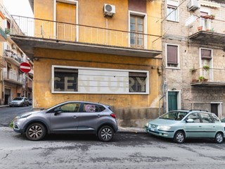 Casa Indipendente in Vendita a Lentini, 149'000€, 355 m²
