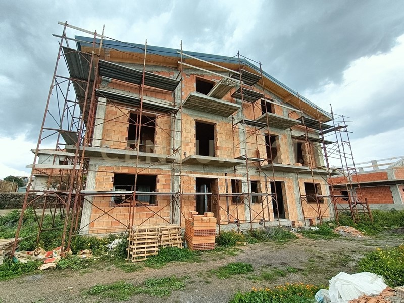 Casa Indipendente in Vendita a Santa Maria di Licodia, 270'000€, 210 m²