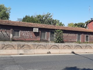 Immobile commerciale in Vendita a Roma, 1'600'000€, 800 m²