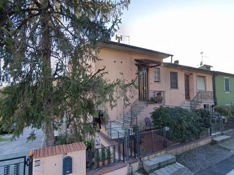 Trilocale in Vendita a Buti, zona Cascine, 37'500€, 62 m²