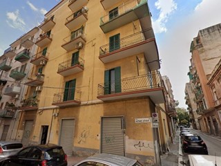 Trilocale in Vendita a Taranto, 38'000€, 85 m², arredato