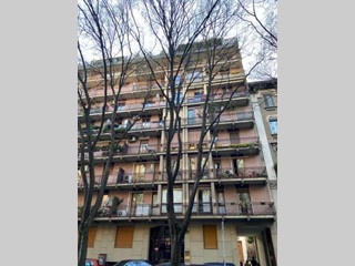 Trilocale in Vendita a Milano, 390'000€, 107 m²