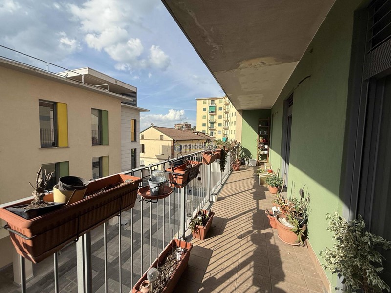 Trilocale in Vendita a Pavia, 335'000€, 90 m²