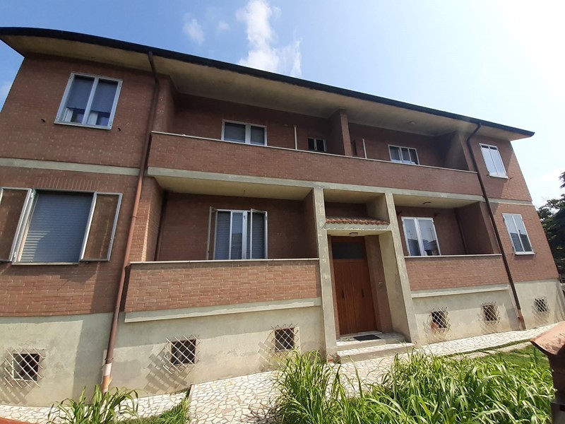 Appartamento in Affitto a Ferrara, 350&euro;, 90 m²