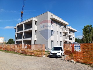 Trilocale in Vendita a Milano, 290'000€, 85 m²