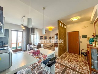 Trilocale in Vendita a Siracusa, 153'000&euro;, 108 m²