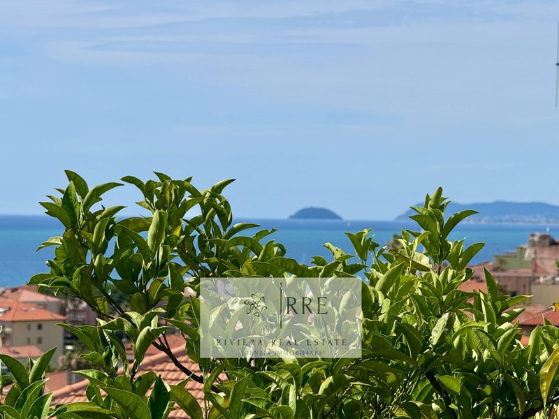 Villa in Vendita a Borgio Verezzi, 750'000€, 120 m²