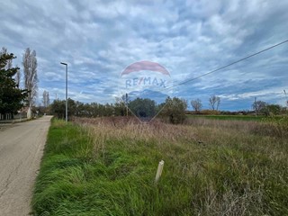 Terreno edificabile in Vendita a Cappelle sul Tavo, 39'000€, 1050 m²