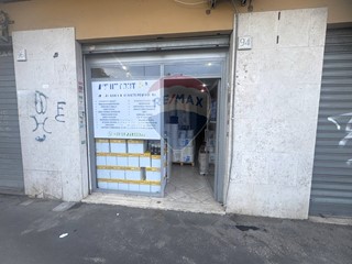 Negozio in Vendita a Roma, 79'000€, 49 m²