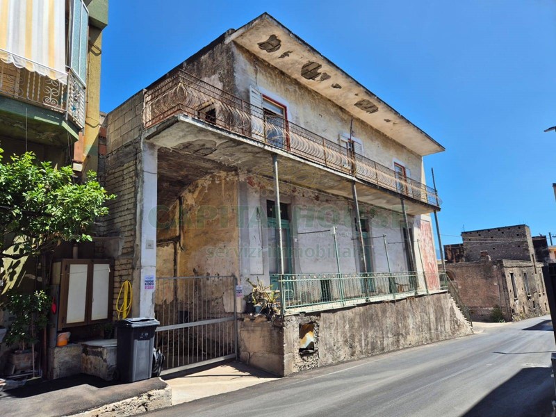 Casa Indipendente in Vendita a San Giuseppe Vesuviano, 61'000€, 80 m²