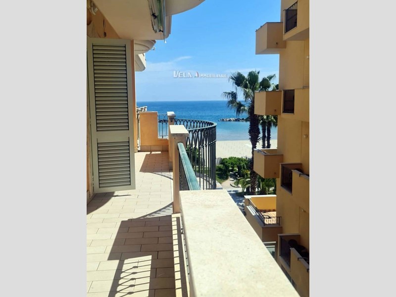 Appartamento in Vendita a San Benedetto del Tronto, 390'000€, 85 m²